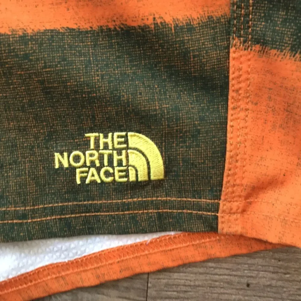 The North Face Swim Stripe Board Swim Beach Surf Shorts M Vacation Model Travel